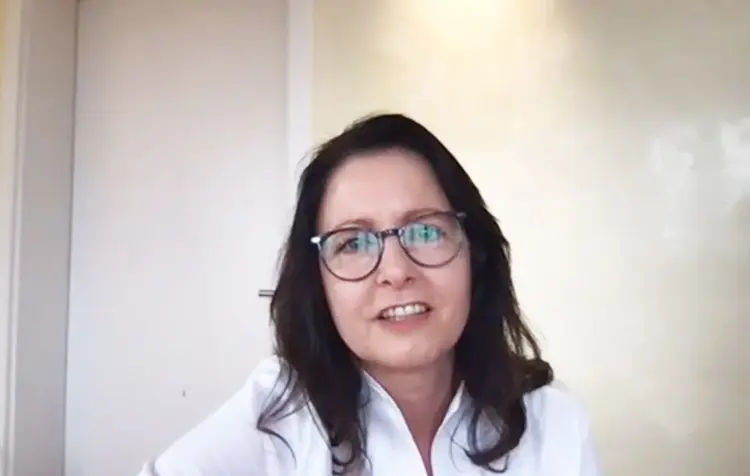 Amanda Lindner riet den Sozialunternehmen in ihrem Vortrag, nicht nur an Technologie zu arbeiten, sondern auch an innovationsfreundlicher Unternehmenskultur.