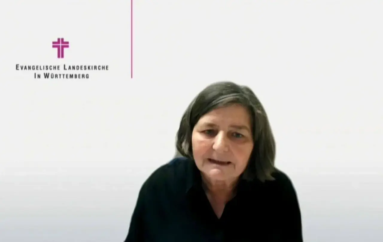 Ursula Kress berichtete über den Umgang mit sexualisierter Gewalt in der Evangelischen Landeskirche.