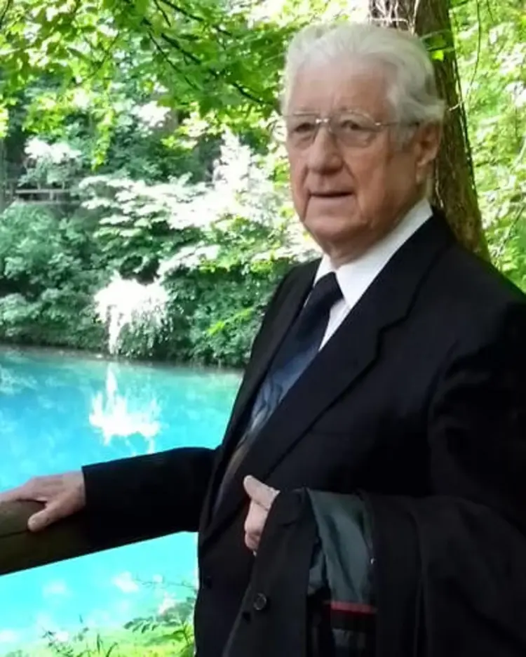 Theo Sorg "Pietismus ohne Kirche verengt, Kirche ohne Pietismus verflacht", sagte der frühere Landesbischof Theo Sorg.