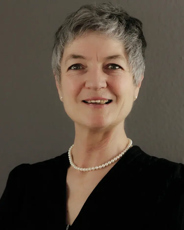 Oberkirchenrätin Carmen Rivuzumwami schätzt die Arbeit von ptz und RPI sehr.