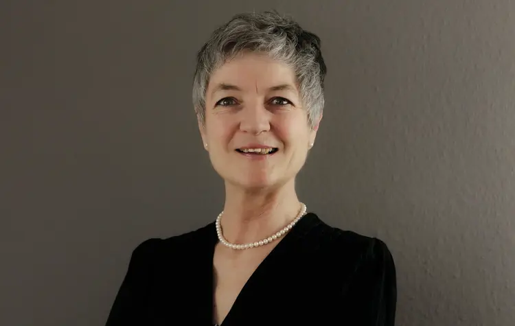 Oberkirchenrätin Carmen Rivuzumwami leitet das Dezernat „Kirche und Bildung“ der Evangelischen Landeskirche.