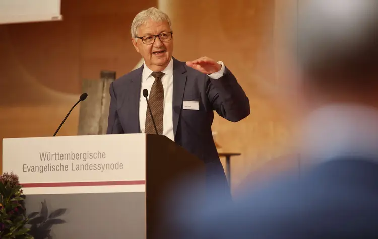 Hellger Koepff sprach für den Gesprächskreis Offene Kirche.