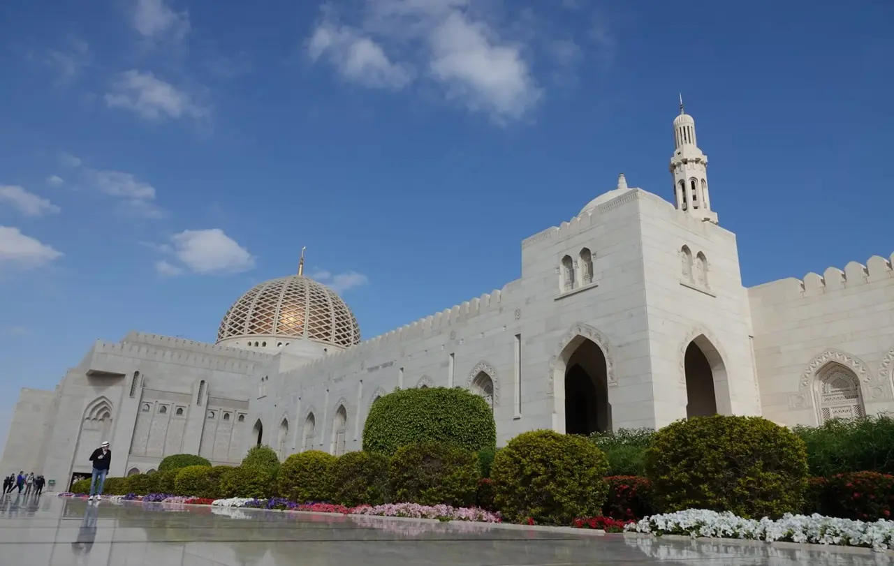 Besuch einer Moschee in der Landeshauptstadt Maskat.