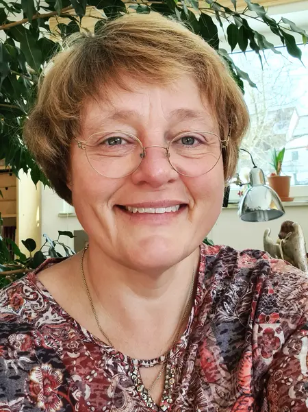 Barbara Wurz Pfarrerin im Landespfarramt für Rundfunk und Fernsehen