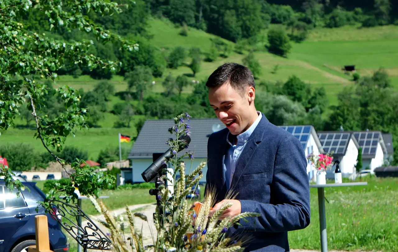 Philipp Kuch engagiert sich schon lange in seiner Kirchengemeinde und ist sogar der Vorsitzende des Kirchengemeinderats.
