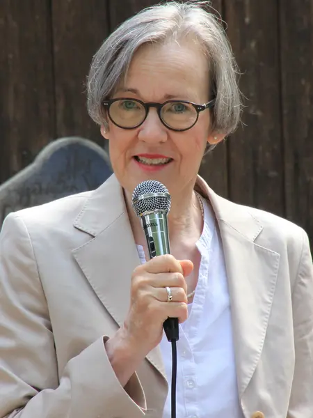 Kirchenrätin Pfarrerin Dr. Evelina Volkmann