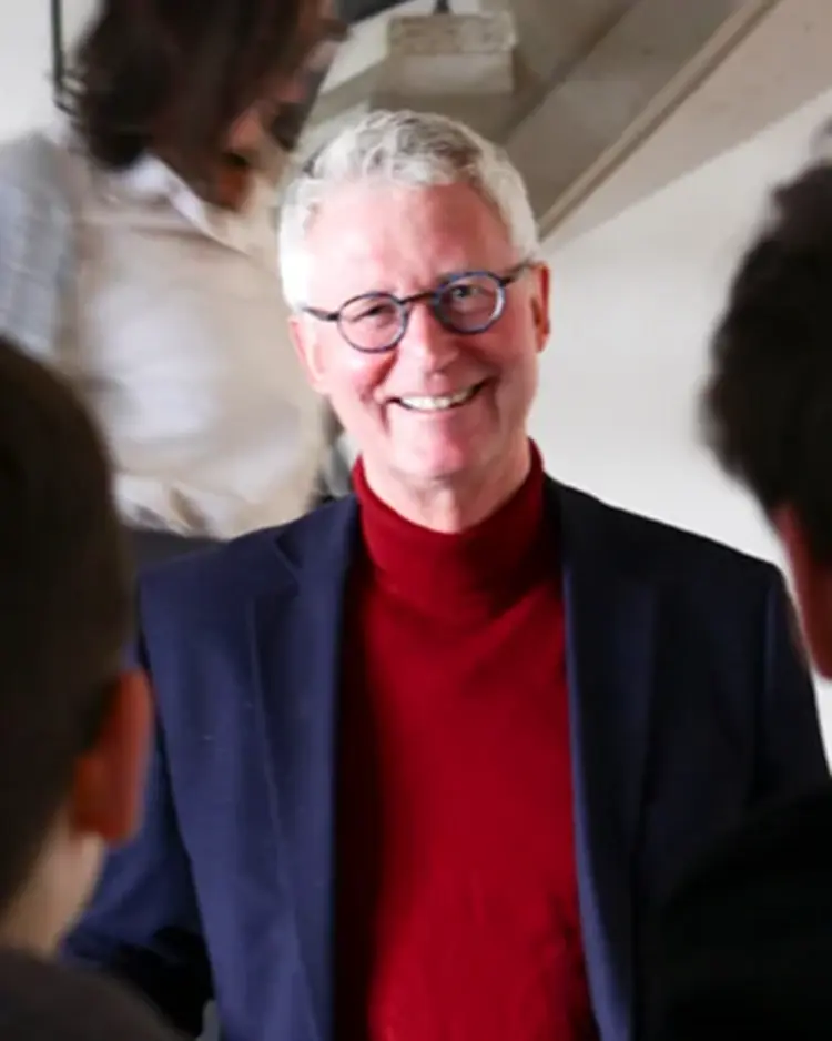 Für Dr. Henning Pleitner ist es einer der großen Vorteile der Seminarschulen, dass die Lehrer und Lehrerinnen mit den Schülern zusammenleben.