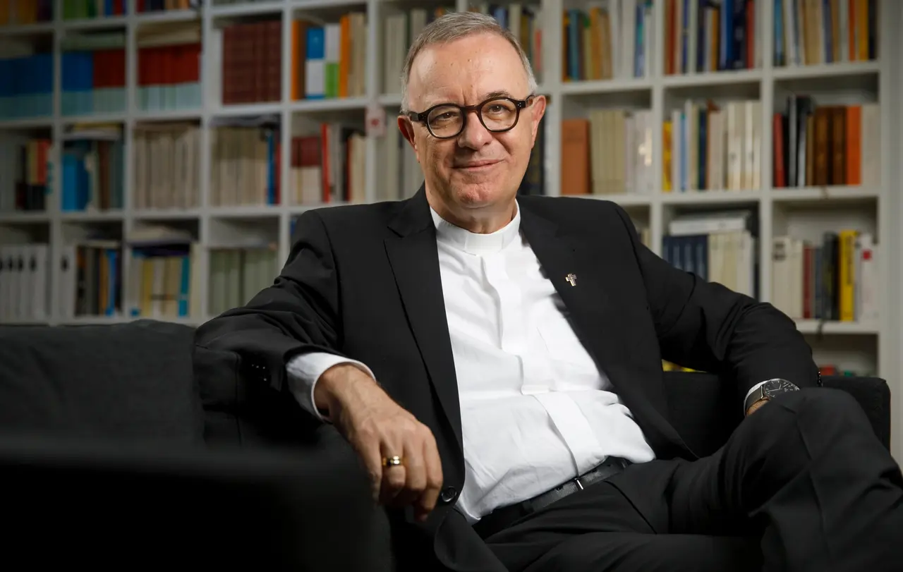 Landesbischof Dr. h. c. Frank Otfried July Landesbischof Dr. h. c. Frank Otfried July